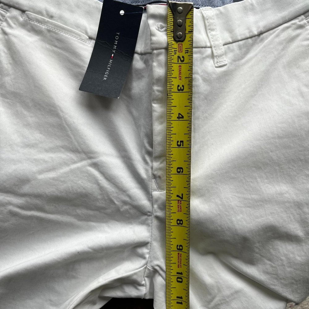 Tommy Hilfiger Slip Fit White Pants 30/30